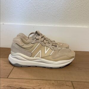 New Balance 5740